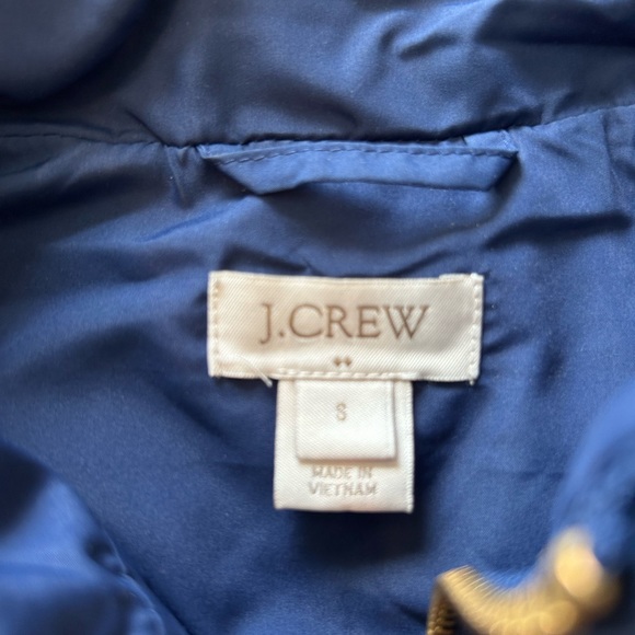 Women’s Puffer vest - Picture 2 of 3